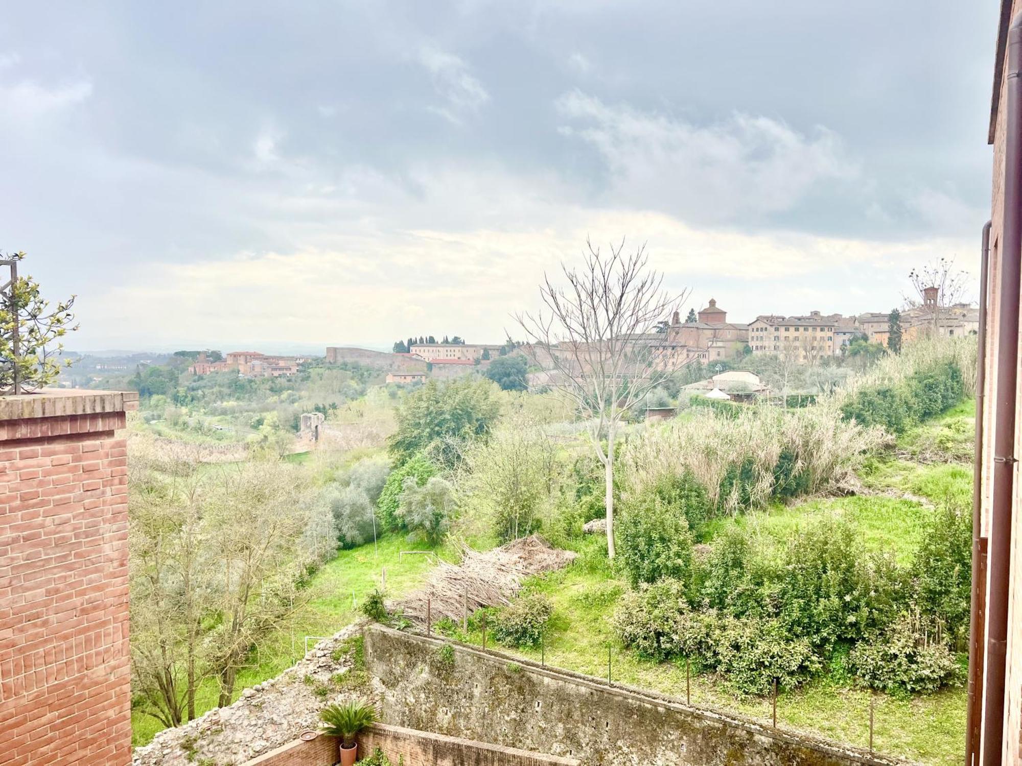 Provenzano Top Floor Siena Eksteriør bilde