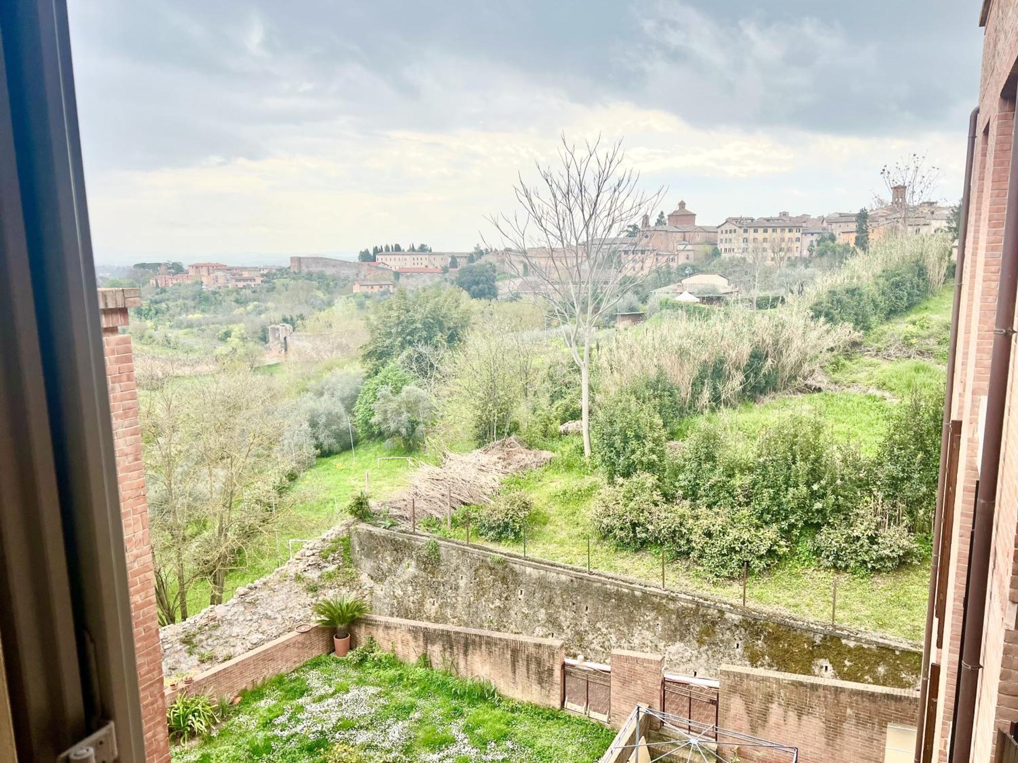 Provenzano Top Floor Siena Eksteriør bilde